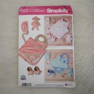 SIMPLICITY 8623 Baby Accessories in themes of Monkey, Lamb, or Bear